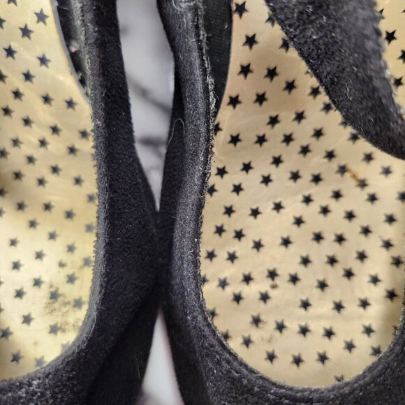 AMERICAN EAGLE WOMENS VELVET OR SUEDE HIGH HEELS WITH STAR PATTERNS - Picture 11 of 15